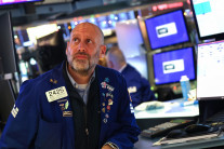 뉴욕증시, 금리 결정 앞두고 숨고르기…나스닥 0.22%↑