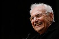 ‘빌바오의 기적, 구겐하임’ 빚은 현대 건축의 거장… 프랭크 게리 별세