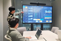 “단순한 업무는 AI가…사람은 판단만 하는 환경 만들 것”