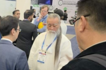 CES에 역술인 ‘천공’ 등장? AI 강의도 했다