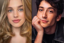 ‘블핑 리사’ 말고 백인?…“깨어있다 망하는데 지쳤나” 말 나오는 디즈니, 왜?