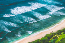 “한국인도 신혼여행 많이 가는데”…발리,관광객에 ‘은행잔고 공개’ 추진 논란