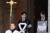 한국 영화의 역사 잠들다…‘영원한 캡틴’ 영면