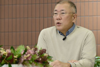 정의선 회장, ‘60조 잠수함’ 캐나다 특사단 합류…방산협력 지원