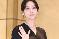 ‘더 글로리’ 차주영 “반복적 코피, 당분간 활동 중단”