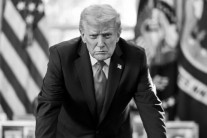 트럼프 “한국 자동차 상호관세 15→25% 인상”…“한국 국회, 합의 이행 안 해”(종합)