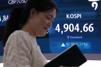 “꿈의 오천피 눈앞에” 코스피, 4900선 돌파…코스닥도 4년 만에 최고치 [투자360]