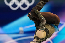 말리닌 백플립에 관중들 탄성…‘50년 만의 해금 기술’[2026 동계올림픽]