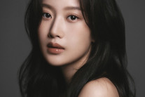 문가영, 산문집 ‘파타’ 수익금 5천만원 기부…멕시코 판자촌 여성 자립·아동 의료 시스템 구축