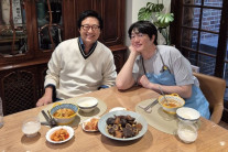 성시경 유튜브에 화가로 등장한 박신양의 변신 이야기 “그리움이 그림 그리기로 이끌어”