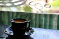 “디카페인 커피는 ‘헛 커피’?” 치매위험 낮추는 효과는 ‘카페인’이 핵심[나우, 어스]