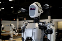 휴머노이드 로봇 기업 앱트로닉 5억불 조달…“내년 10억불 수주예상”