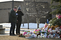 캐나다 산골마을 ‘총기난사’  그놈…당국 규제 불붙였다[디브리핑]