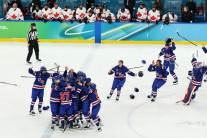 빙판 위 ‘북미 관세 전쟁’…남자도 여자도 결승은 결국 미국 vs 캐나다?[2026 동계올림픽]