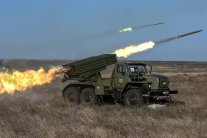 우크라 전쟁 4주년 맞은 러시아 “목표 달성 안 돼…계속 싸울 것”