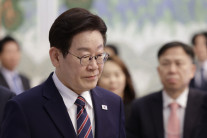 李대통령 설날 SNS “대한민국 바꿀 기회…부동산공화국 극복 사력 다하겠다”