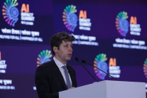 오픈AI 올트먼 “AI 오남용 막을 ‘IAEA급’ 국제기구 설립 시급”