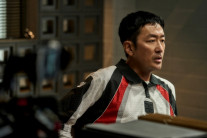 ‘건물주’로 19년 만에 안방 복귀…하정우 “드라마에 확신 느껴”