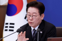 “이 대통령 향한 ‘객관 강박·레드팀 역할’ 주장에 ..이 대통령 ‘기우·과유불급’ 경고”