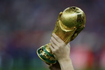 “비싼 중계권료 더 문제” 난항 빠진 ‘북중미 월드컵’ 중계 협상…돌파구는?