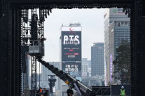 BTS ‘아리랑’, 첫날 판매량 400만장 육박[BTS 컴백 공연 D-Day]