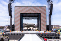 23대 카메라·아미밤 4만1000개 길이 케이블…으리으리 복귀쇼 [BTS 컴백]