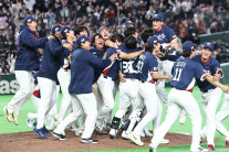 “도쿄의 기적” 한국 야구, 17년 만에 WBC 8강 진출