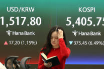 ‘트럼프 최후통첩’에 파랗게 질린 코스피 5400선 턱걸이…환율 1520원 넘봐