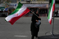 트럼프 ‘48시간 최후통첩’에 이란 “더 강한 보복”…핵시설 공방 격화