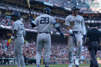 이정후 무안타…저지 4연타석 삼진…MLB개막전 양키스 7-0 완승