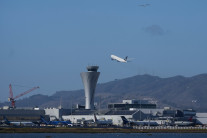 UA, 아메리칸항공 합병 제안…‘메가 항공사’ 탄생할까