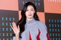 11년 만에 돌아오는 전지현, 나영석·유재석 만날까…“출연 논의 중”