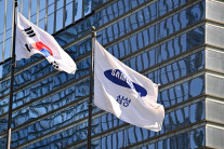 반도체로만 ‘50조’ 벌었다…엔비디아 제치고 세계 1위 넘본다 [새역사 쓰는 삼성전자]