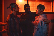 우도환·이상이 ‘사냥개들 2’, 넷플릭스 글로벌 비영어 쇼 1위