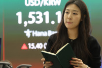 “운명의 4월” 외국인 달러 들어올까, 나갈까…국채지수 편입&배당시즌 겹쳤다 [투자360]