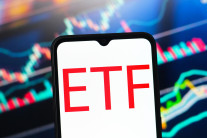 돈은 다 여기로…‘국민 재테크’ 된 ETF [투자360]