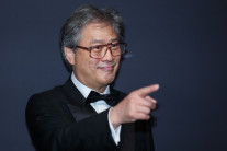박찬욱 ‘코망되르’ 수훈에 문체부 장관 “뜻깊은 쾌거, 국위선양에 감사”