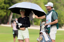 코다, LPGA 마야 오픈 3R 3타차 1위