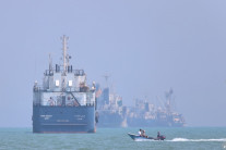 전쟁은 미국이, 복구는 동맹국 떠넘기기?…3천억달러 이란 재건기금 논란