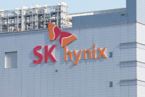 25년 만에 대역전극…SK하이닉스, 삼성 제치고 1위 등극 [투자360]
