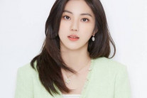 26살 권은빈, 연예계 ‘은퇴’ 선언…“공허함·불안함 시달려, 일반인으로 살겠다”