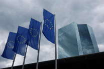 ECB, 3년만에 금리 인상…중동發 인플레 ‘선제 대응’