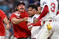 “꼬마야” 이 한마디에…MLB 무더기 ‘출전정지’ 징계