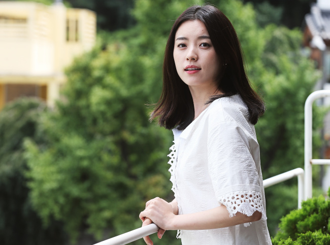 Herald Interview Han Hyo Joo Beauty Inside Is Chance Of A